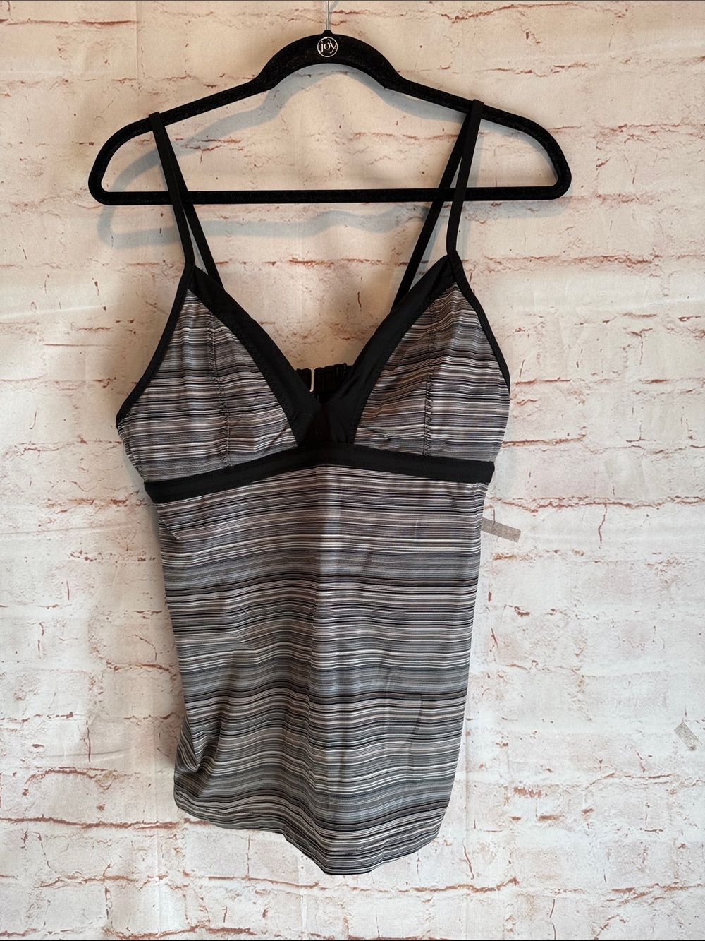 Athleta L Tankini Top Veracruz Stripe Gray Black swim padded adjustable straps